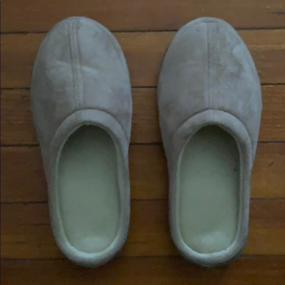 Slippers